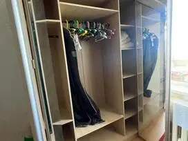 Spintos su veidrodžiu