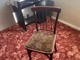 Senovinės kėdės (3 vnt.)