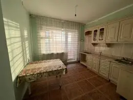 1 miegamasis, 39 kv. m. pastatyti 2011 m.