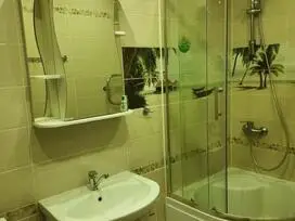 3 kambarių butas. Bendras plotas 64,8 m2