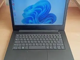 Lenovo 14"
            Ryzen 5
            8gb
            SSD 512gb - 1