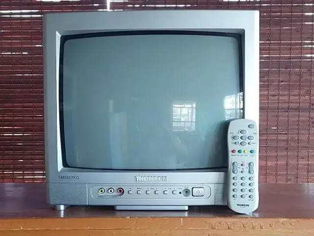 THOMSON televizorius su nuotolinio valdymo pulteliu - 1