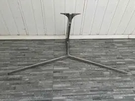 Didelis televizoriaus stovas