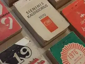 Kalendoriaus lapeliai ivairioms progoms 1935-2025