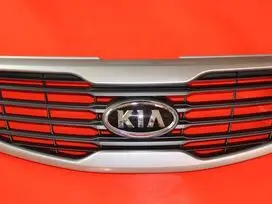 Radiatoriaus grotelė Kia Sportage
