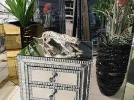 Staliukai, komodos, veidrodiniai baldai - 8