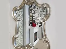 Klasikiniai ir modernūs veidrodžiai