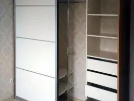 Stumdomų durų gamyba, spintos slankiojančiomis durimis, pertvaros, drabužinės, baldų gamyba - 8