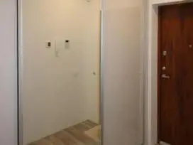 Stumdomų durų gamyba, spintos slankiojančiomis durimis, pertvaros, drabužinės, baldų gamyba - 28