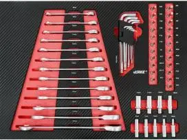 7 stalčių spintelė su įrankiais