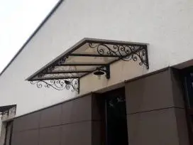 STOGELIAI virš DURŲ, BALKONŲ, GARAŽŲ, TERASŲ